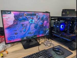 Màn hình AIWA MD270A-K - chiến game ngon, giá mềm